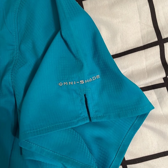 Women’s Columbia button down shirt size XS NWT - Picture 12 of 12